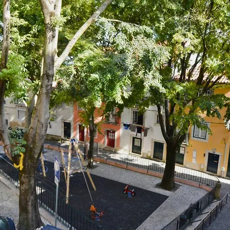 Διαμέρισμα Alfama Steps *