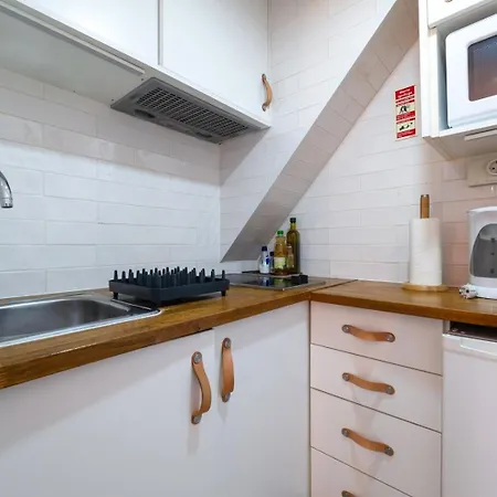 Basement Flat In The Heart Of Alfama Apartament *