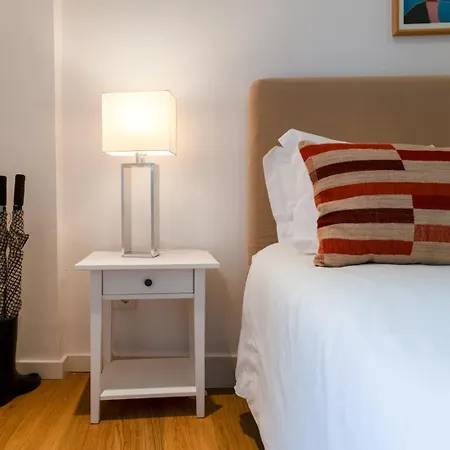 Basement Flat In The Heart Of Alfama * Лиссабон